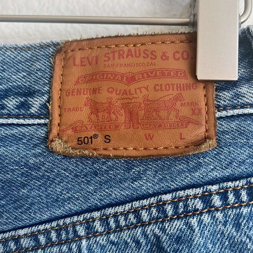 Levi's 501 S Skinny Quality Premium Distressed Jeans